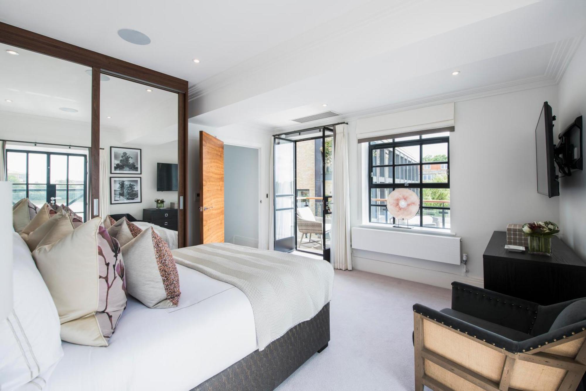 Palace Wharf Apartments Londra Exterior foto