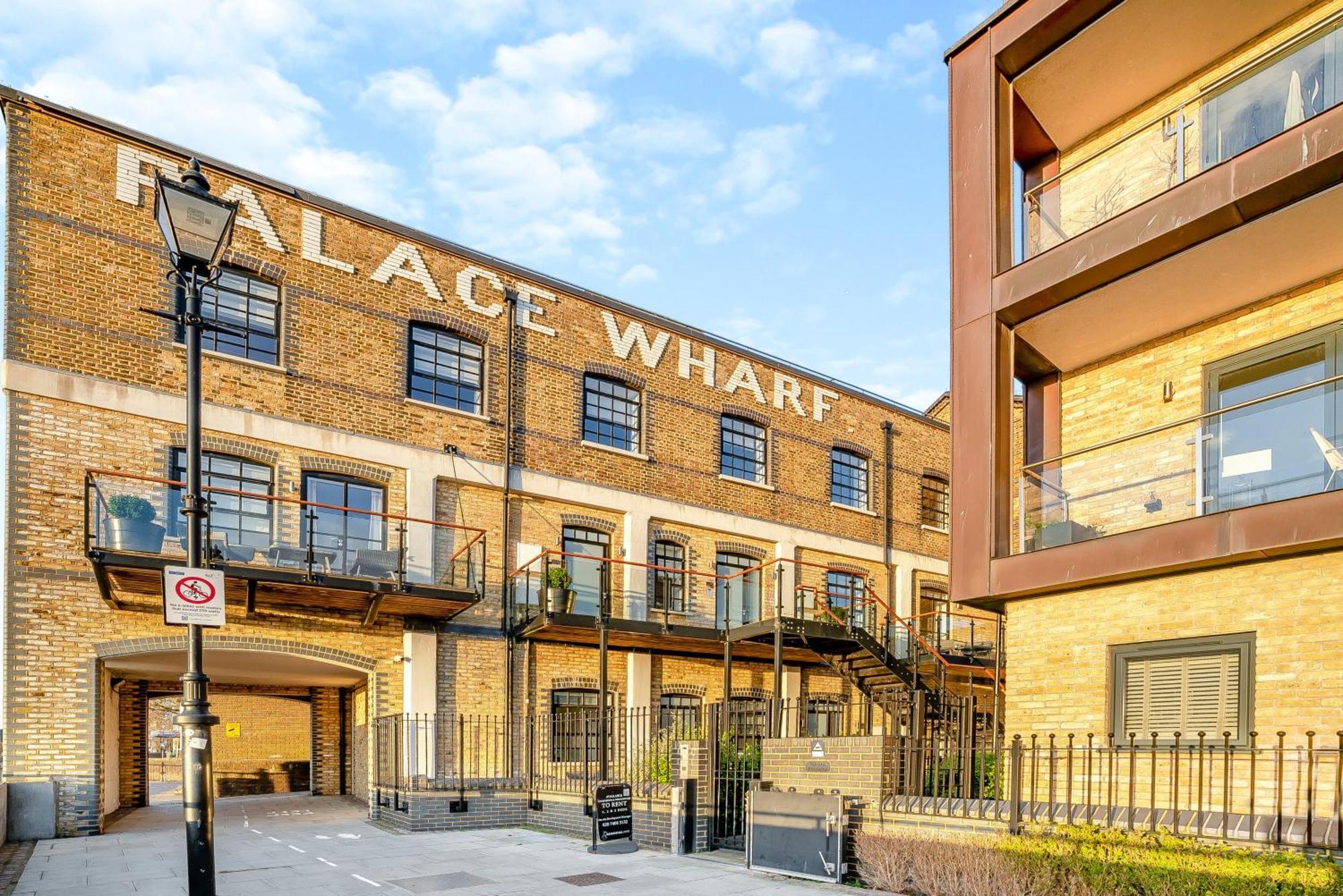 Palace Wharf Apartments Londra Exterior foto