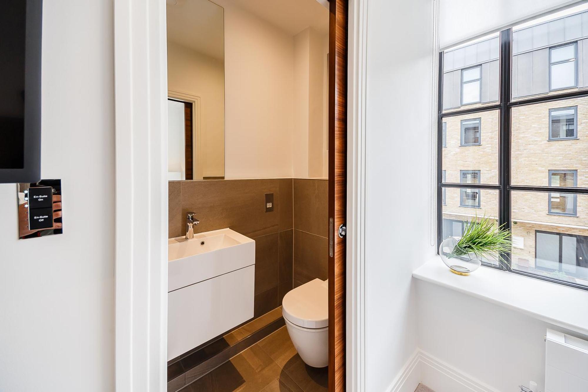 Palace Wharf Apartments Londra Exterior foto